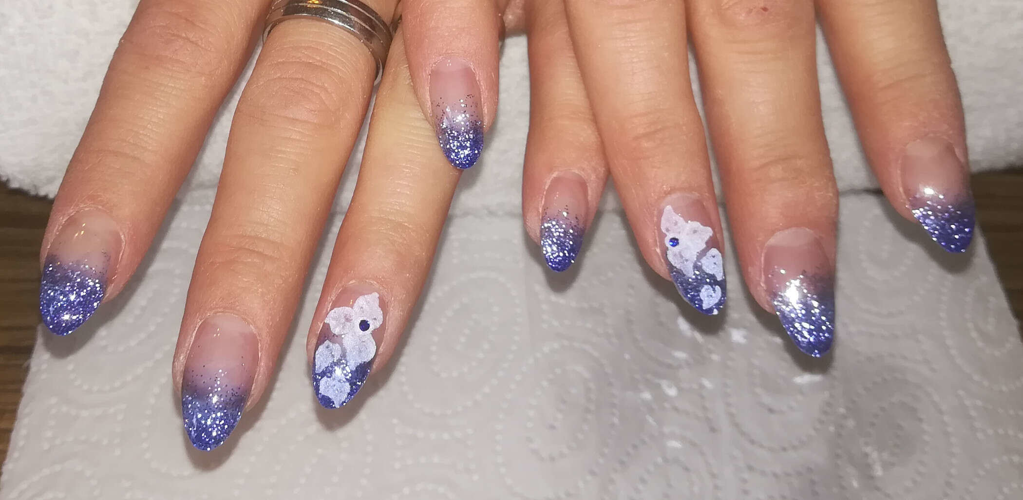 blaue Gelnägel von Melinda’s Nails